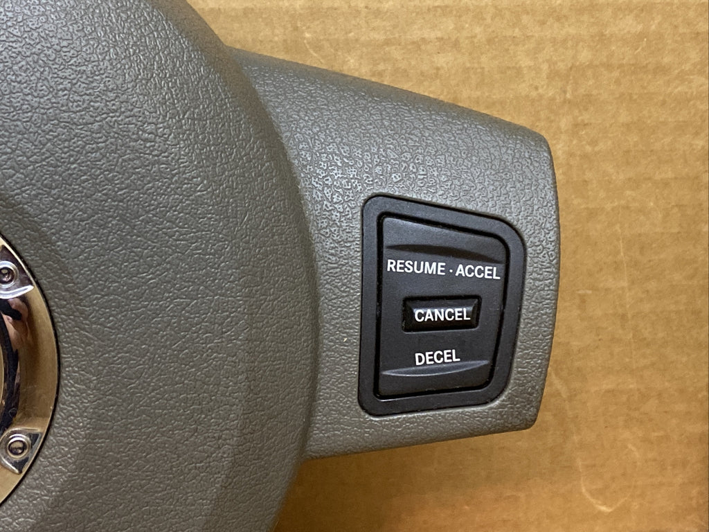 06 08 Jeep Commander Front Left Driver Side Steering Wheel Air Bag Airbag Khaki4