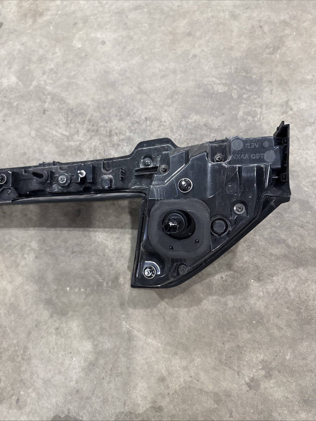 2022 2024 Hyundai Tucson Rear Center Trunk LED Tail Light Panel Camera OEM7