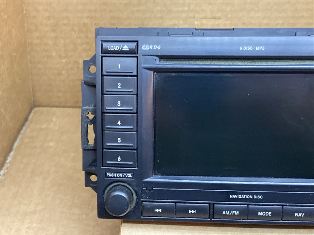 2005 2007 CHRYSLER 300C REC Navigation Radio 6 CD Disc Changer P56038646AJ1
