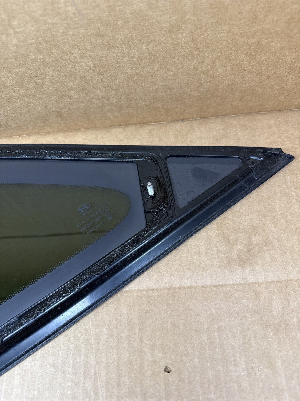 2022 2024 HYUNDAI TUCSON REAR RIGHT PASSENGER QUARTER WINDOW GLASS 87820N90106