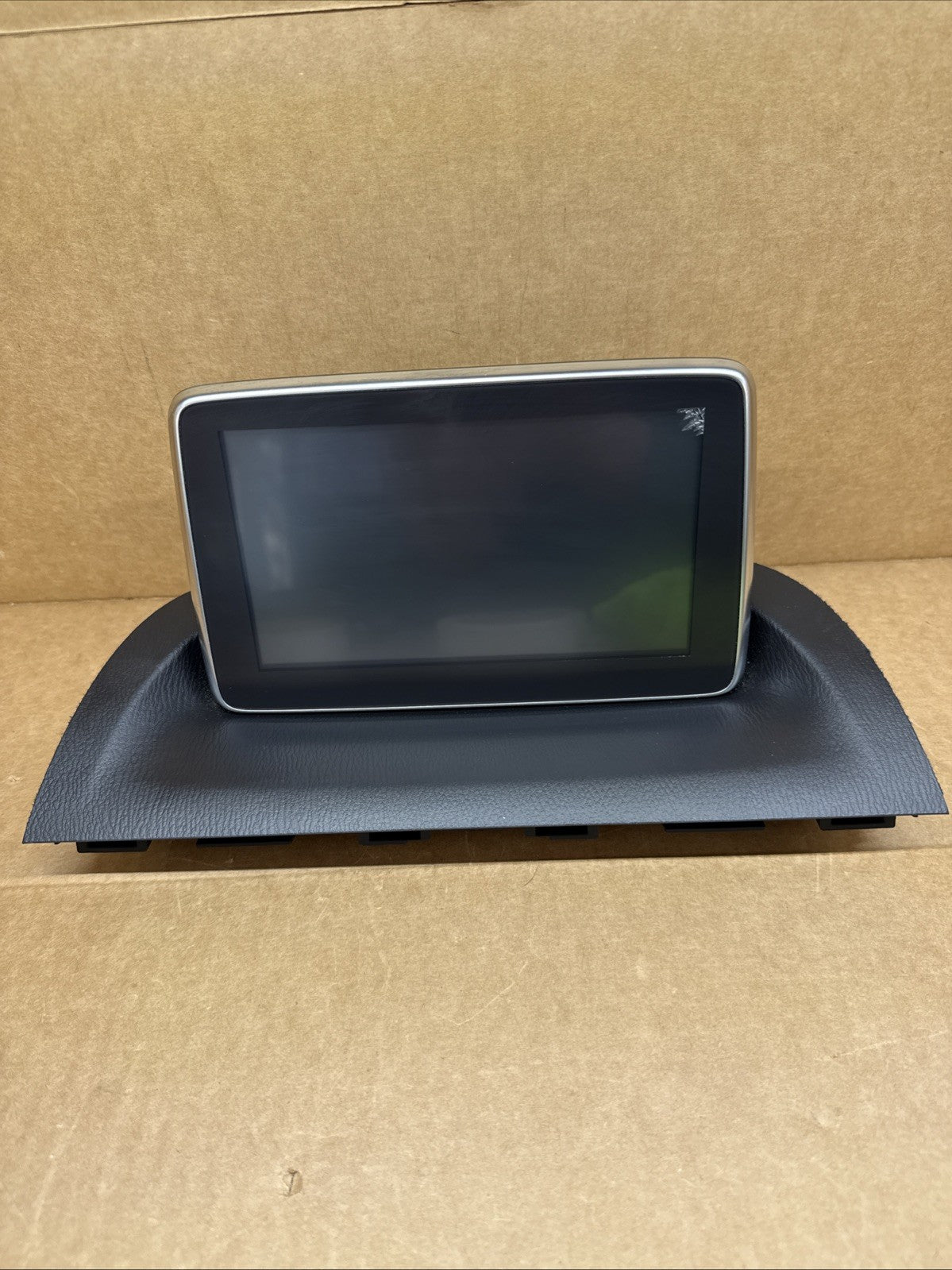 2014 2016 Mazda 3 Audio Radio Navigation Info Display Screen OEM BHP1 61 1J0D0