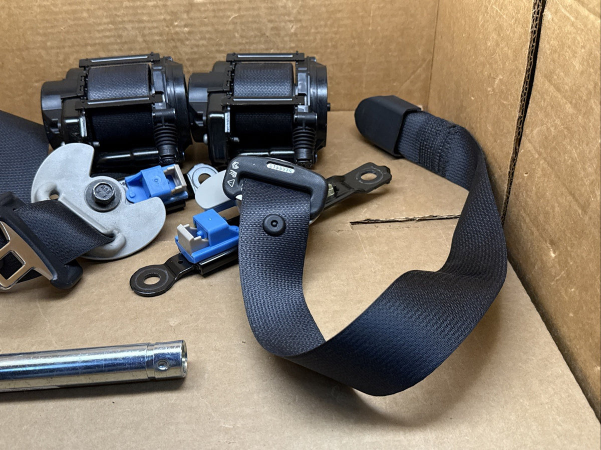 2019 2024 Kia Forte Front Driver Passenger Seat Belt Seatbelt Retractor Set Pair4