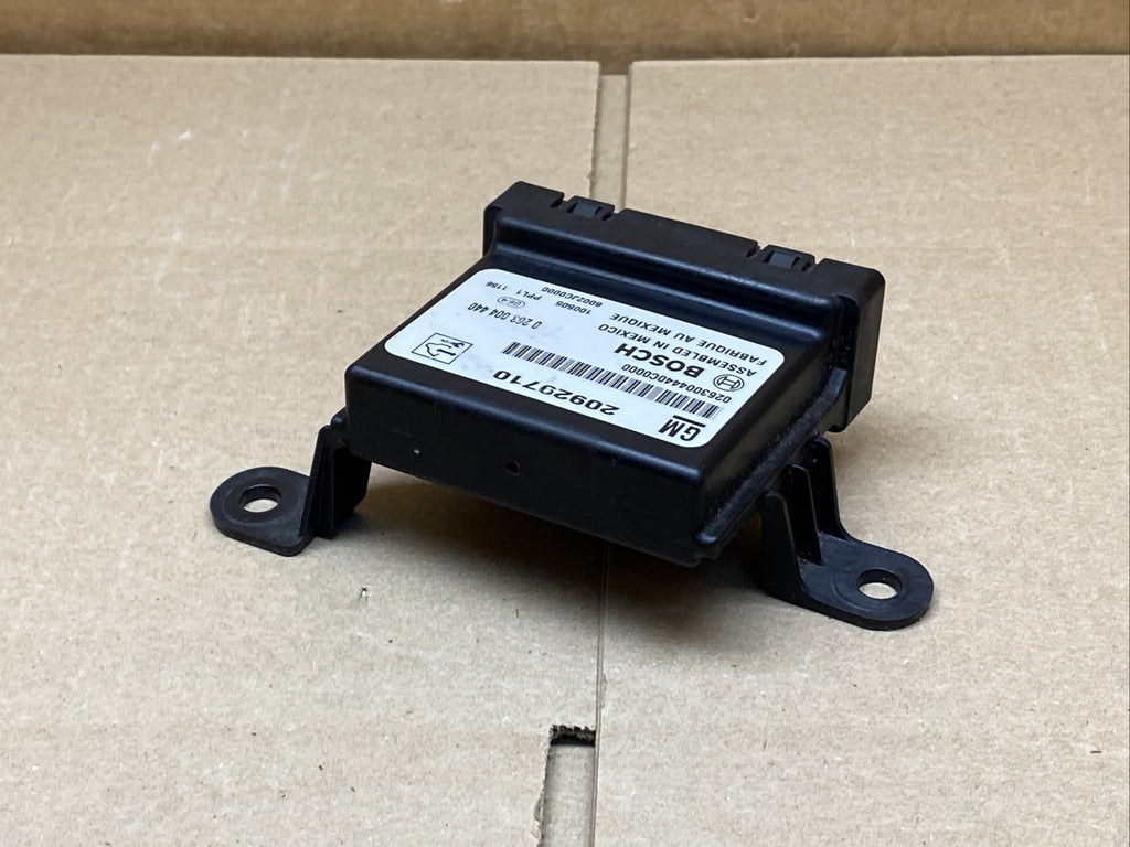 2010 2014 Escalade Silverado Yukon Tahoe Rear Park Assist Module OEM 209297105