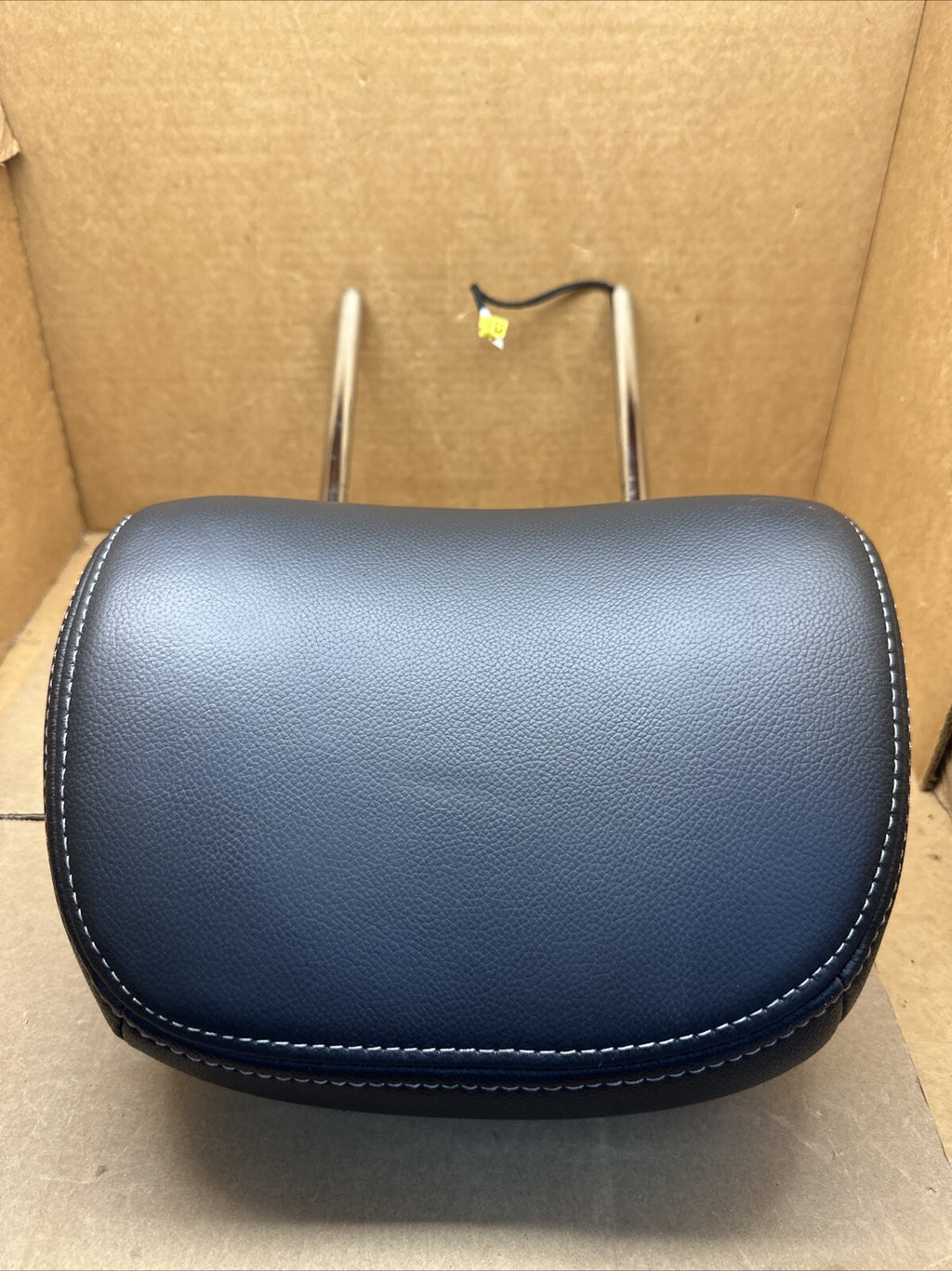 2011 2018 Jeep Grand Cherokee Front Seat Active Head Rest Headrest Black OEM6