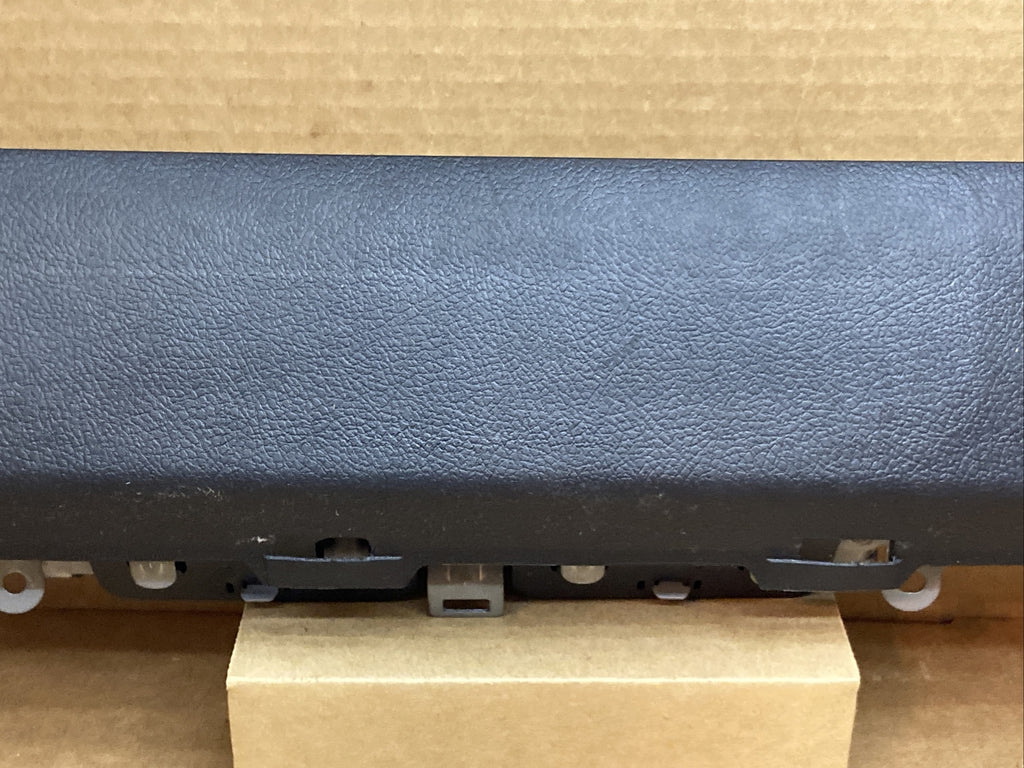 2014 2020 Toyota Tundra Front Right Side Passenger Knee Lower Air Bag Airbag2