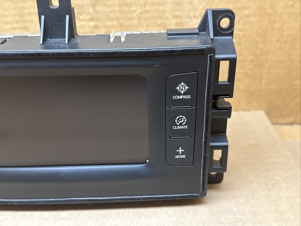 2015-2016 Jeep Grand Cherokee Touchscreen Radio VP2 P68237062AD 68237062AD3
