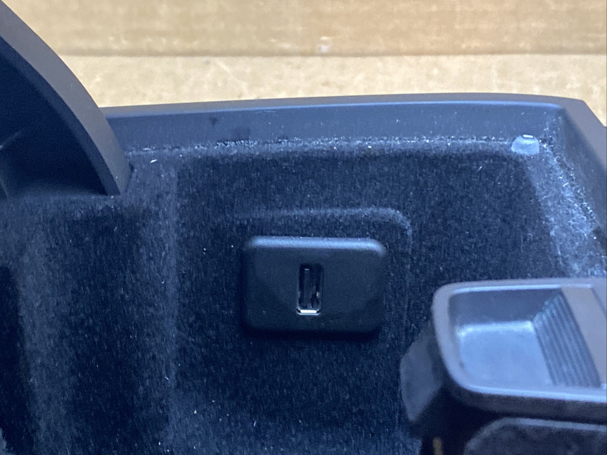 07 12 GMC Acadia Black Dash Storage Compartment Speaker Cover Bezel OEM Black5