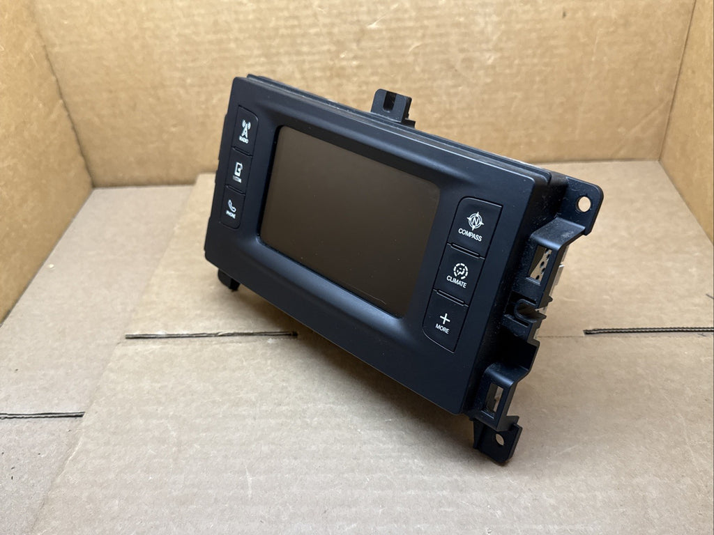 2017 Chrysler Pacifica Touchscreen Radio VP2 P68232022AF 68232022AF5
