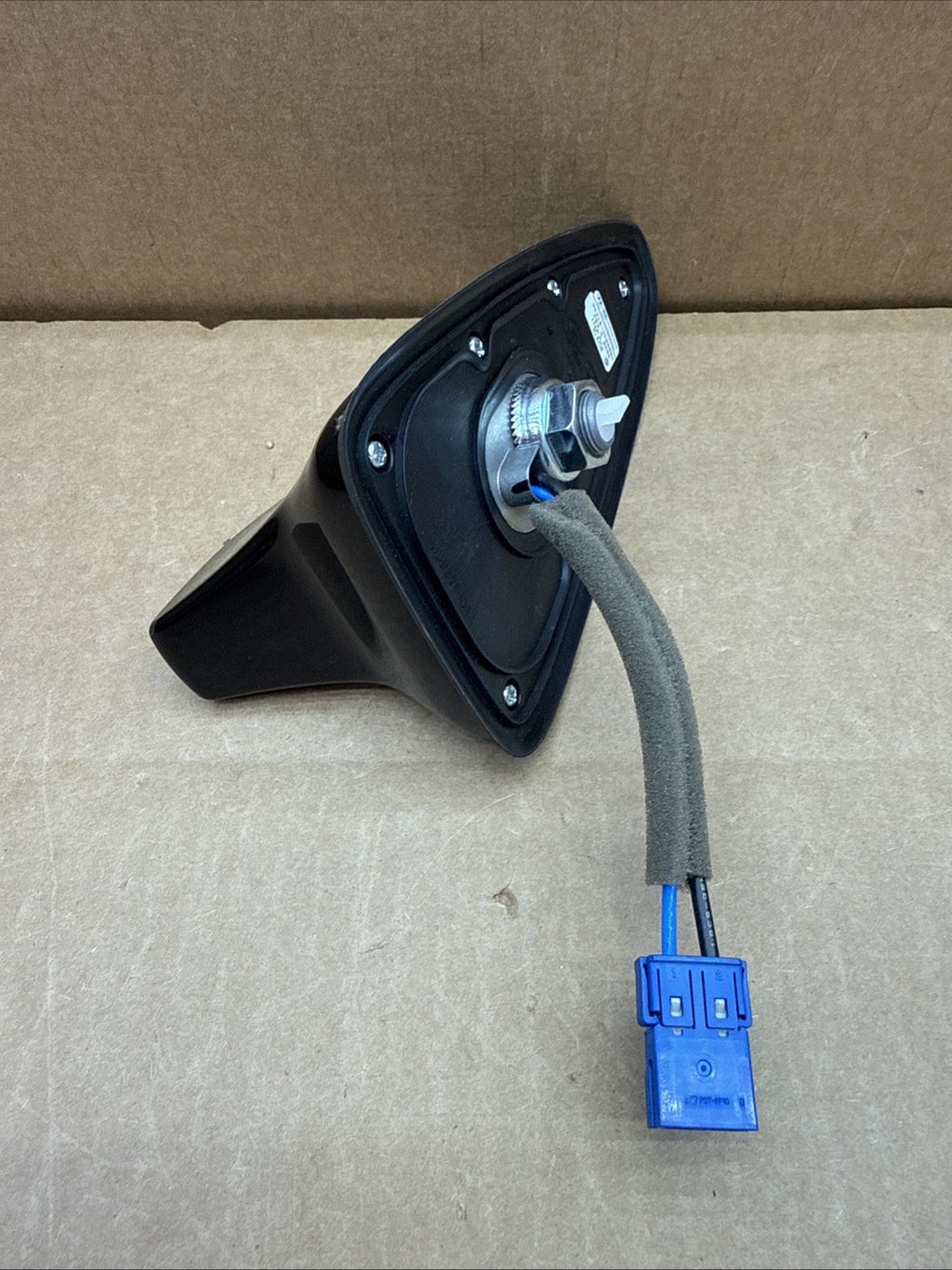 2021-2023 Kia Seltos Radio Shark Fin Antenna OEM Cherry Black 96210-Q50009H4