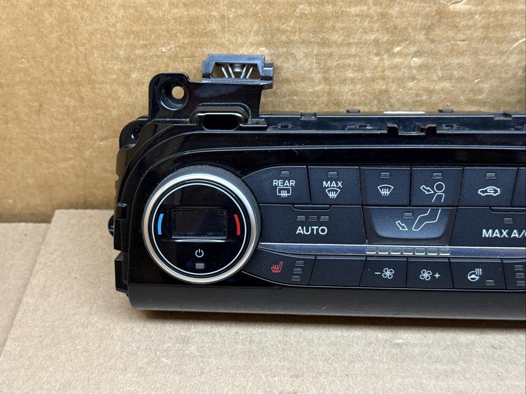 2020 2022 Ford Escape Front Climate Temp Temperature Control LJ6T 18C612 GD1