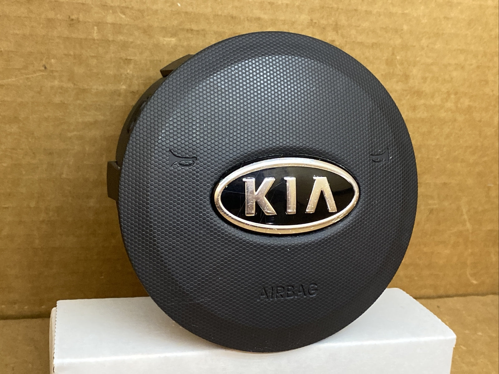 2010 2013 Kia Soul Front Left Driver Side Steering Wheel Air Bag Airbag Black3