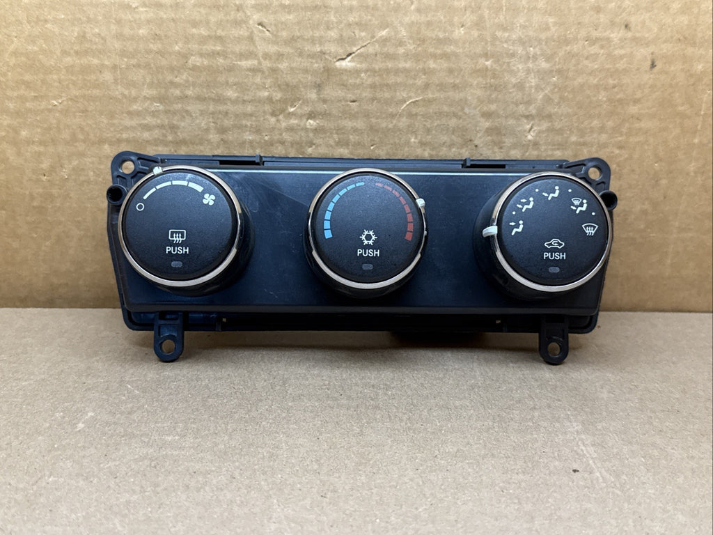 2007 2009 Liberty Nitro Climate Temp Temperature Control Dials 55111802AE1