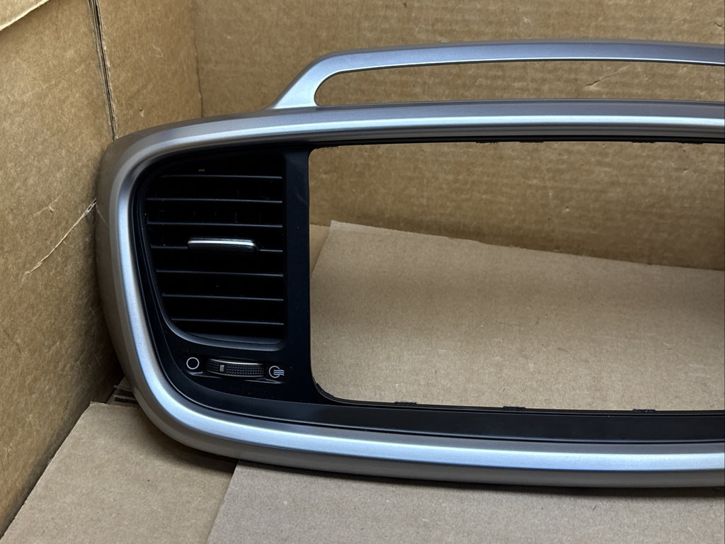 2016 2020 Kia Sorento Center Dash Radio Control Bezel Trim Panel1