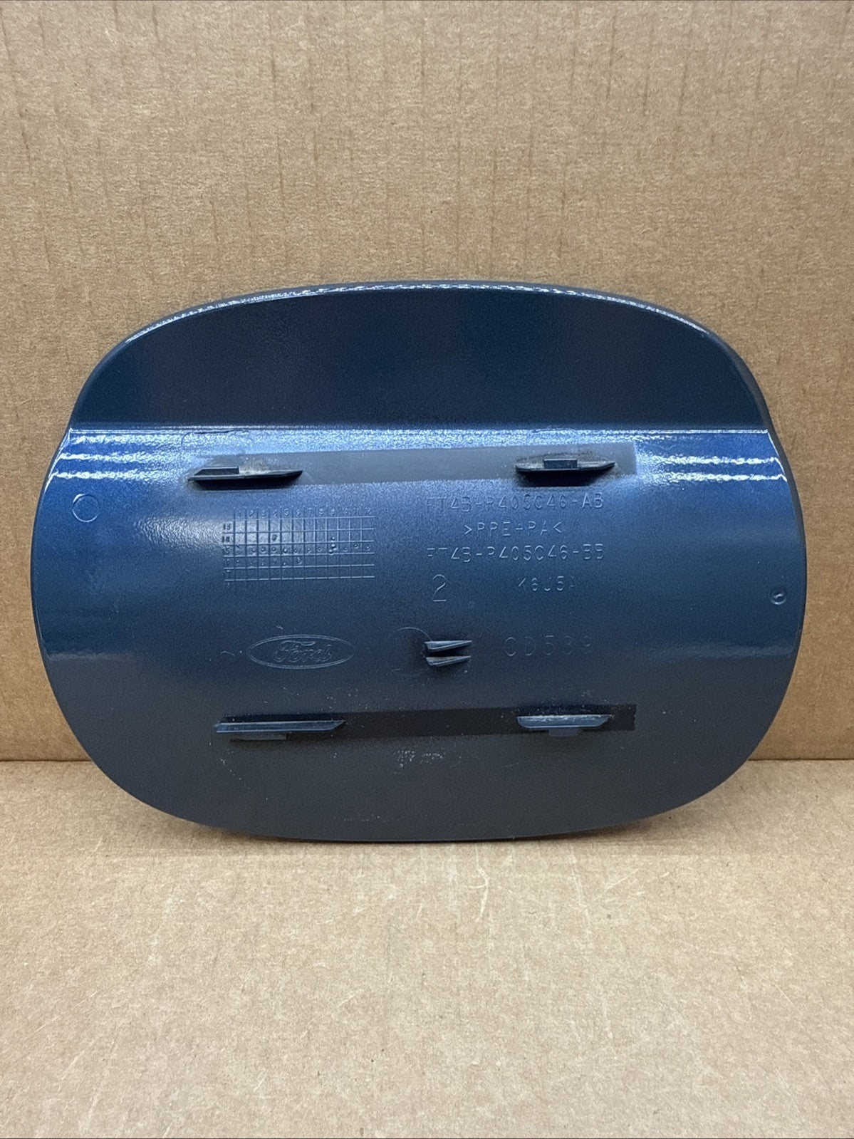2015 2018 Ford Edge Gas Fuel Door Cover Cap Panel  OEM Blue LC Used4