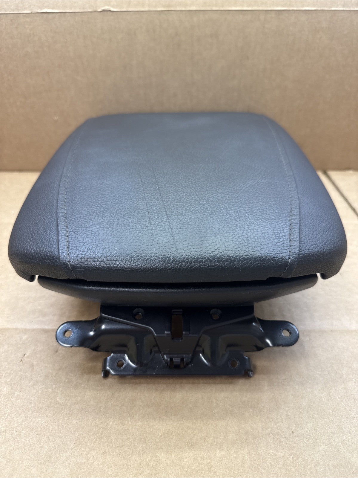 2014-2016 ACURA MDX CENTER CONSOLE ARM REST ARMREST LID COVER TOP BLACK1