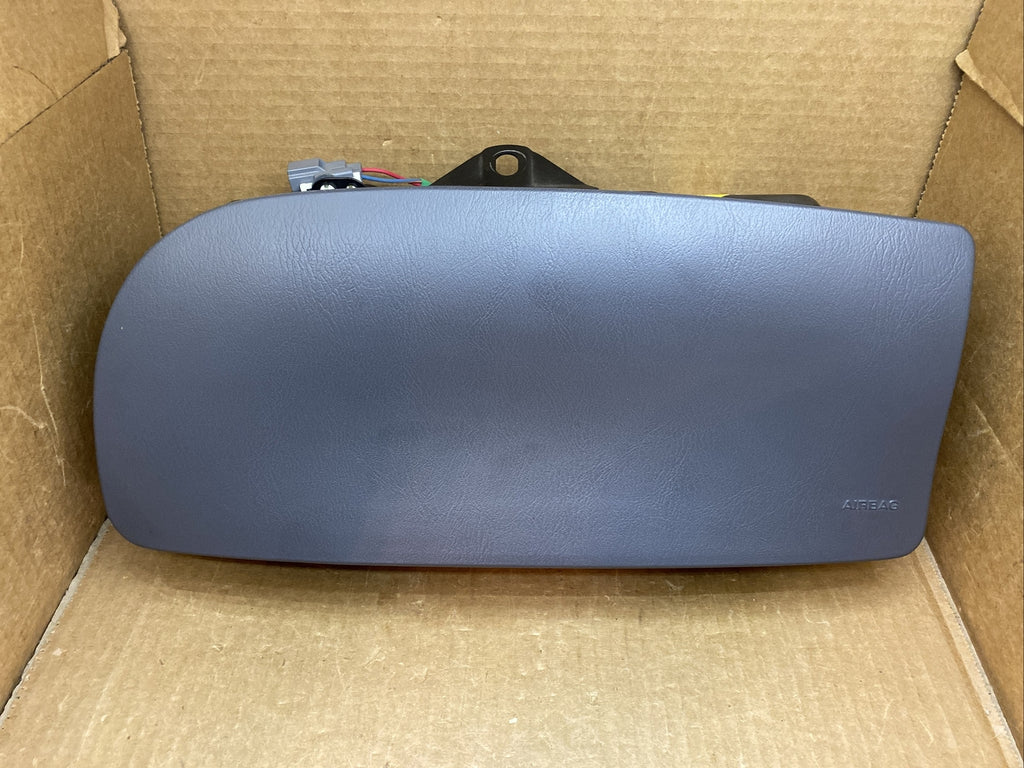 99 03 F150 99 02 Expedition Front Right Passenger Side Dash Air Bag Airbag Gray1