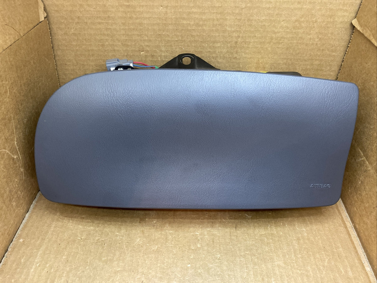 99 03 F150 99 02 Expedition Front Right Passenger Side Dash Air Bag Airbag Gray1