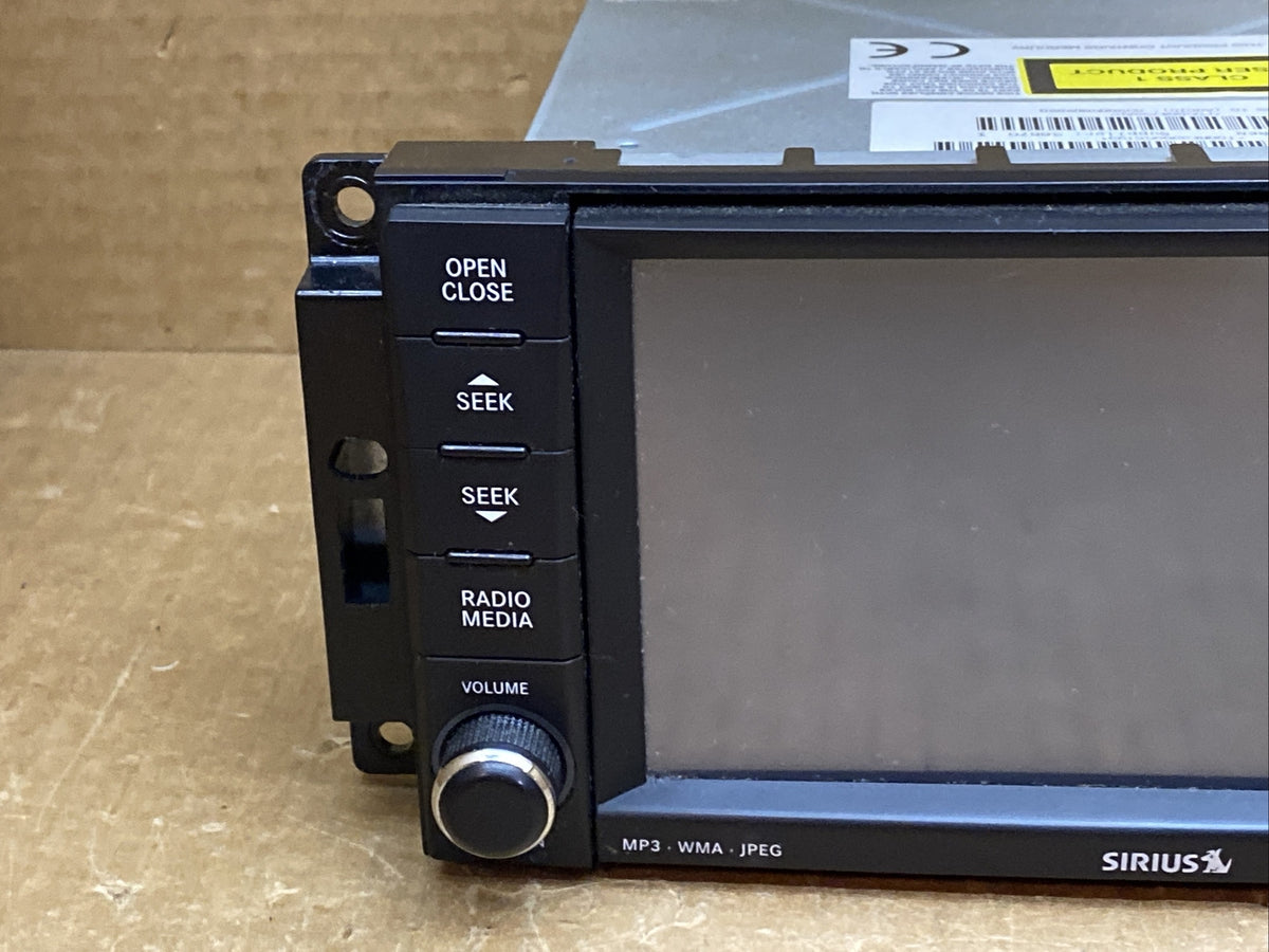 09 10 Dodge Ram 1500 2500 Journey Caravan DVD Radio Receiver REN P05064759AD1