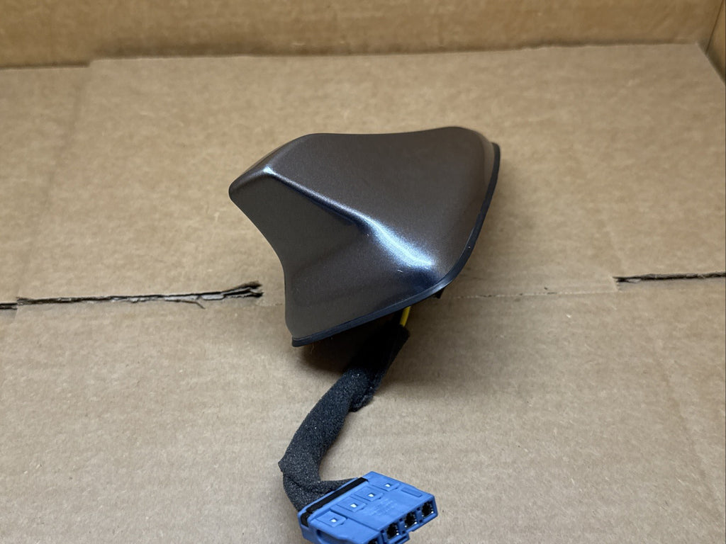 2019 2020 Hyundai Santa Fe Roof Shark Fin Radio Antenna Gray 96210 S2200S2C7