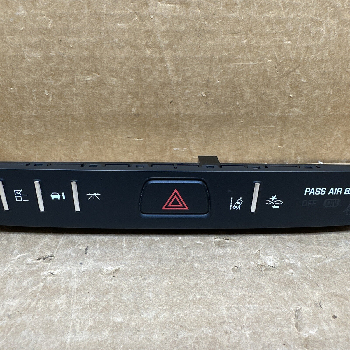 2013 2017 Acadia Enclave Traverse Center Hazard Warning Info Switch 233699643