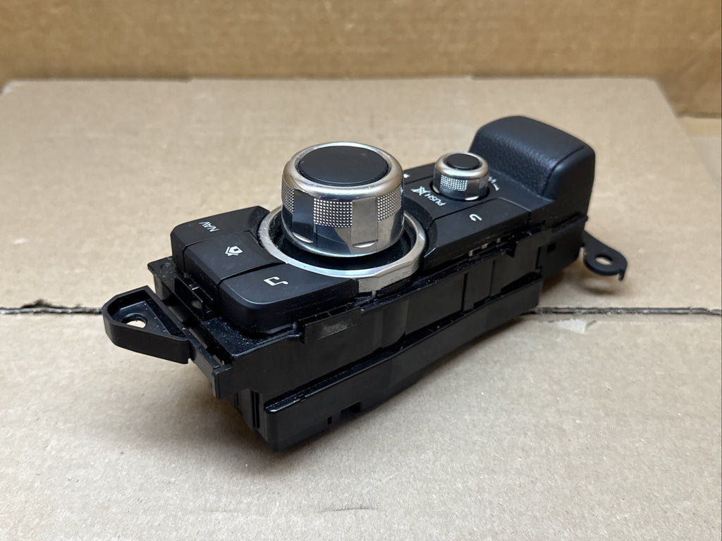 2016 2018 Toyota Yaris iA Control Switch Audio Radio Navigation DB5J 66 CM06