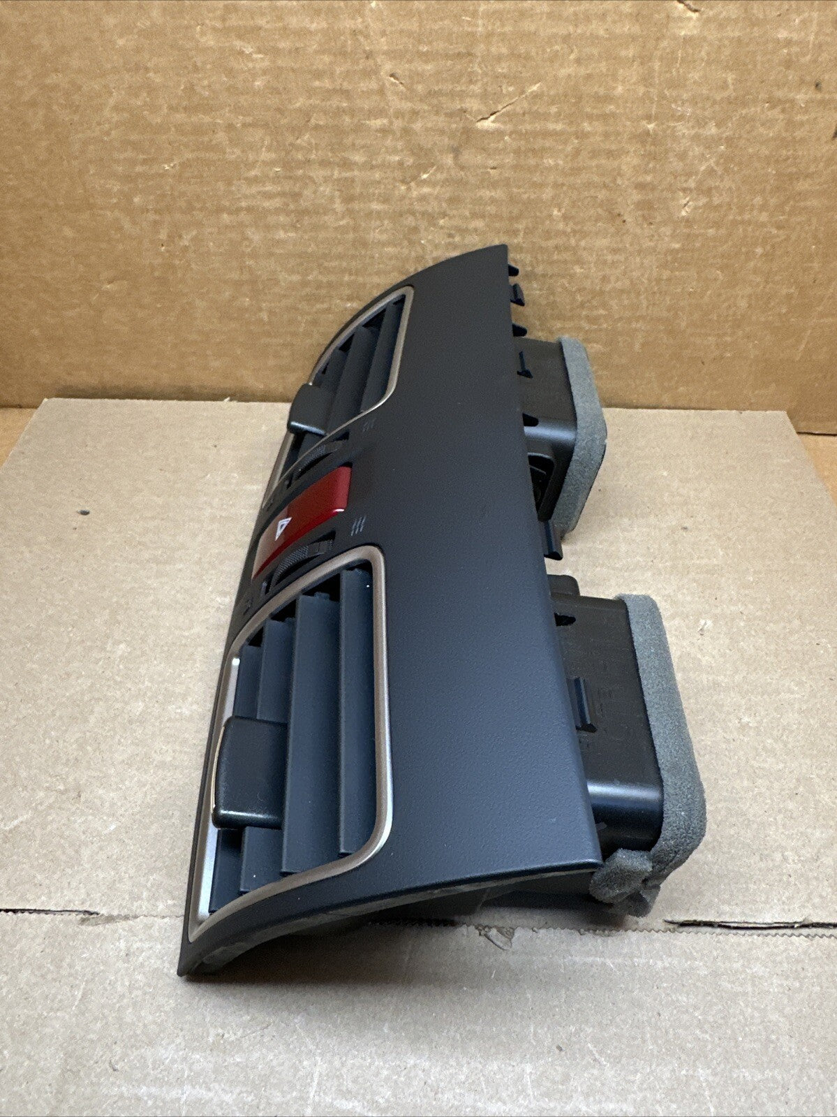 2016 2017 SUBARU CROSSTREK CENTER DASH AIR VENTS TRIM HAZARD BUTTON S155081807