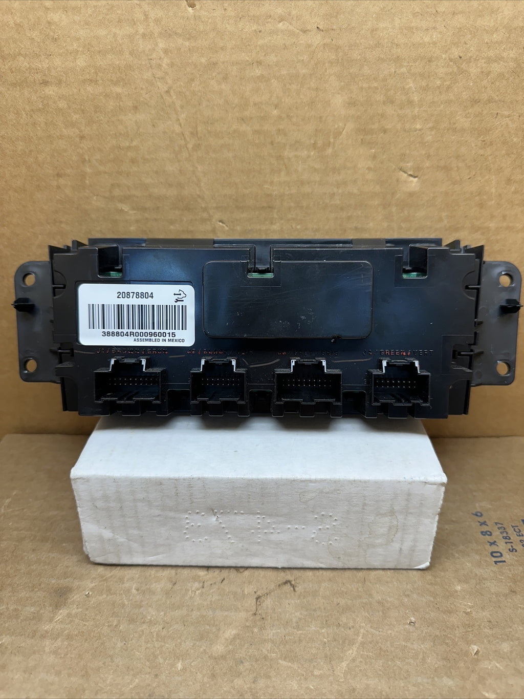 2007 2011 Escalade Digital Climate Temp Temperature Control OEM 208788044