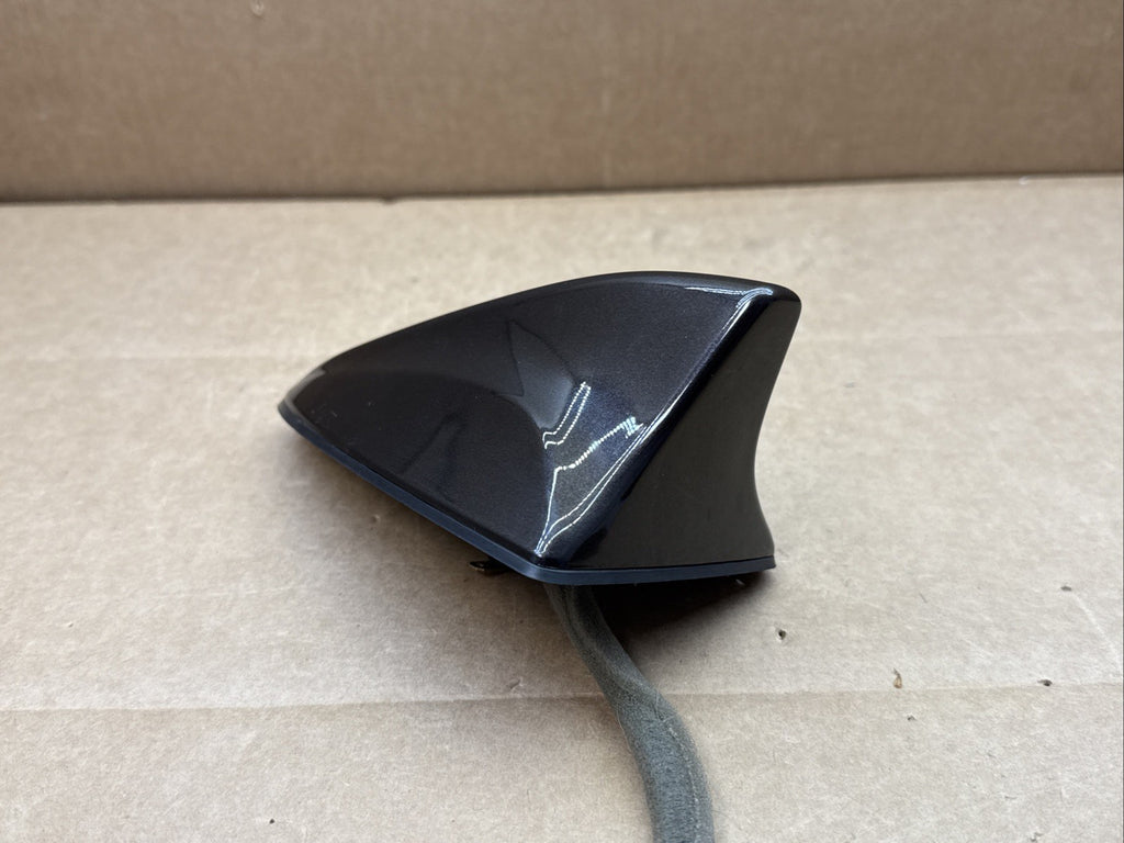 2016-2018 Kia Sorento Roof Radio Shark Fin Antenna Black OEM 96210-C61003
