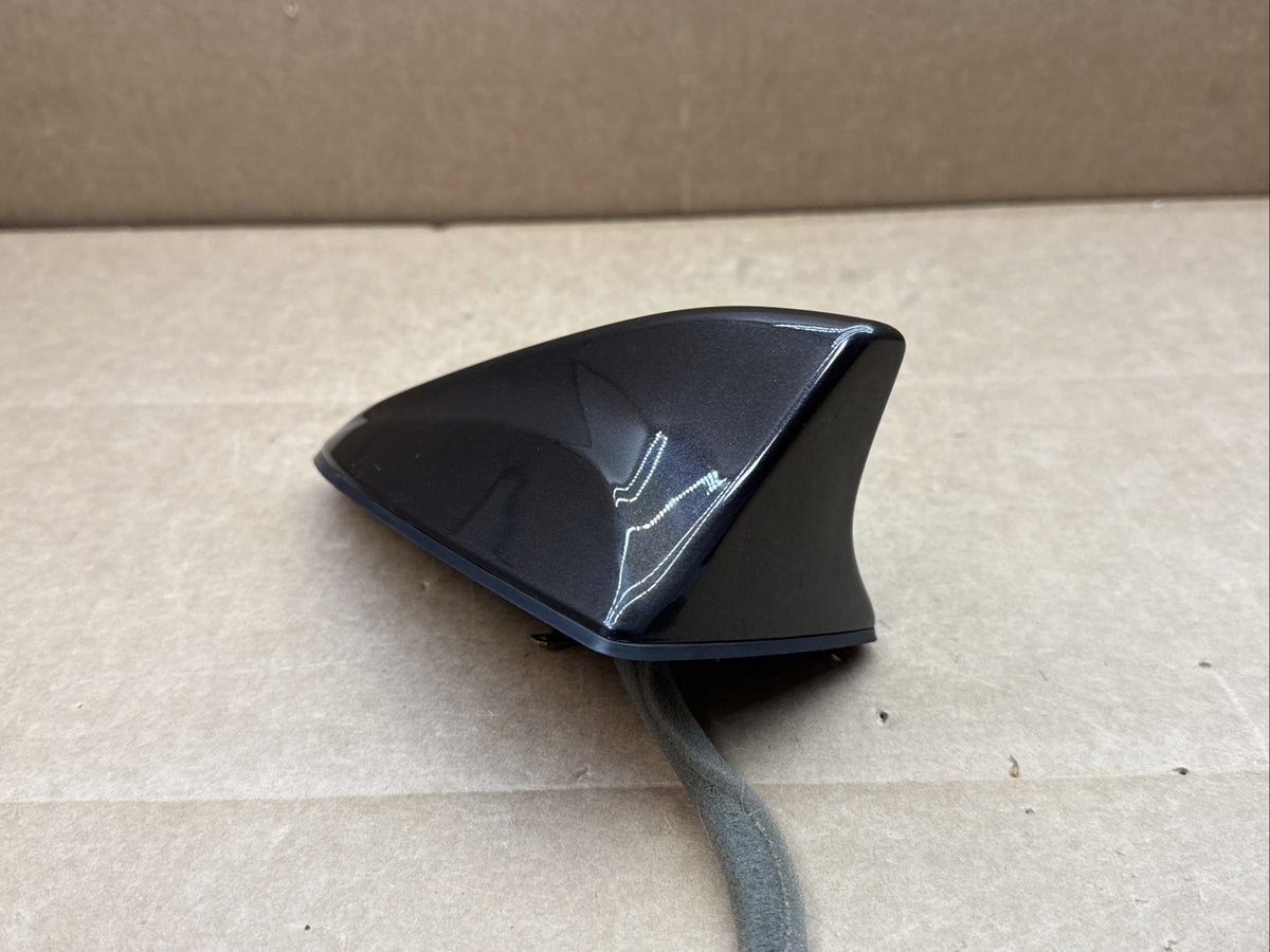 2016-2018 Kia Sorento Roof Radio Shark Fin Antenna Black OEM 96210-C61003