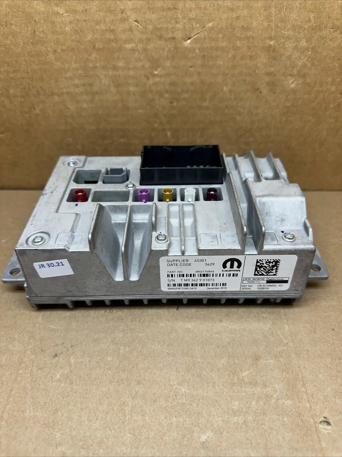2020 Chrysler Pacifica Multi Media Radio Receiver Uconnect OEM 68461768AA0