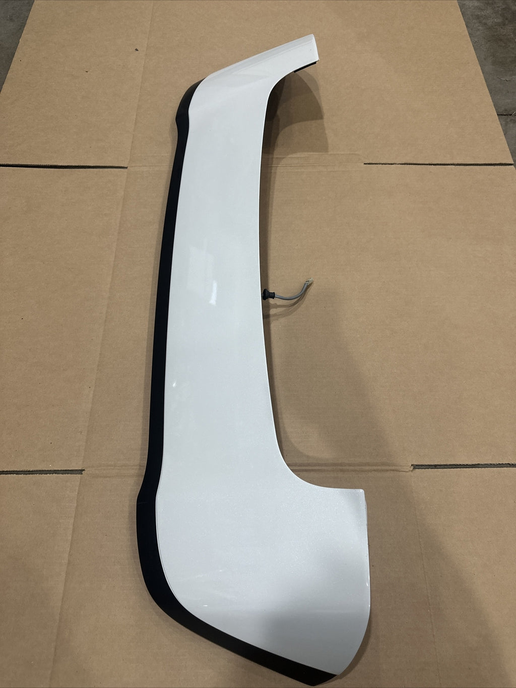 2020 2022 Subaru Outback spoiler Light OEM White 96031ANOOA0