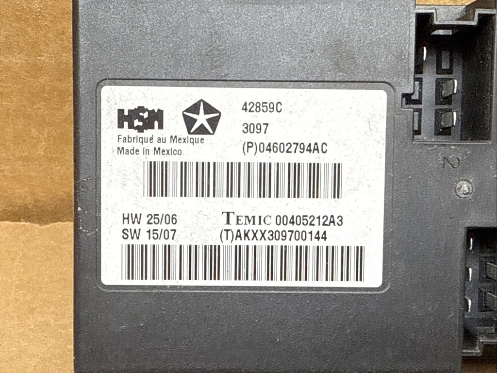 2008 2010 Grand Cherokee Front Driver Seat Memory Control Module 04602794AC1