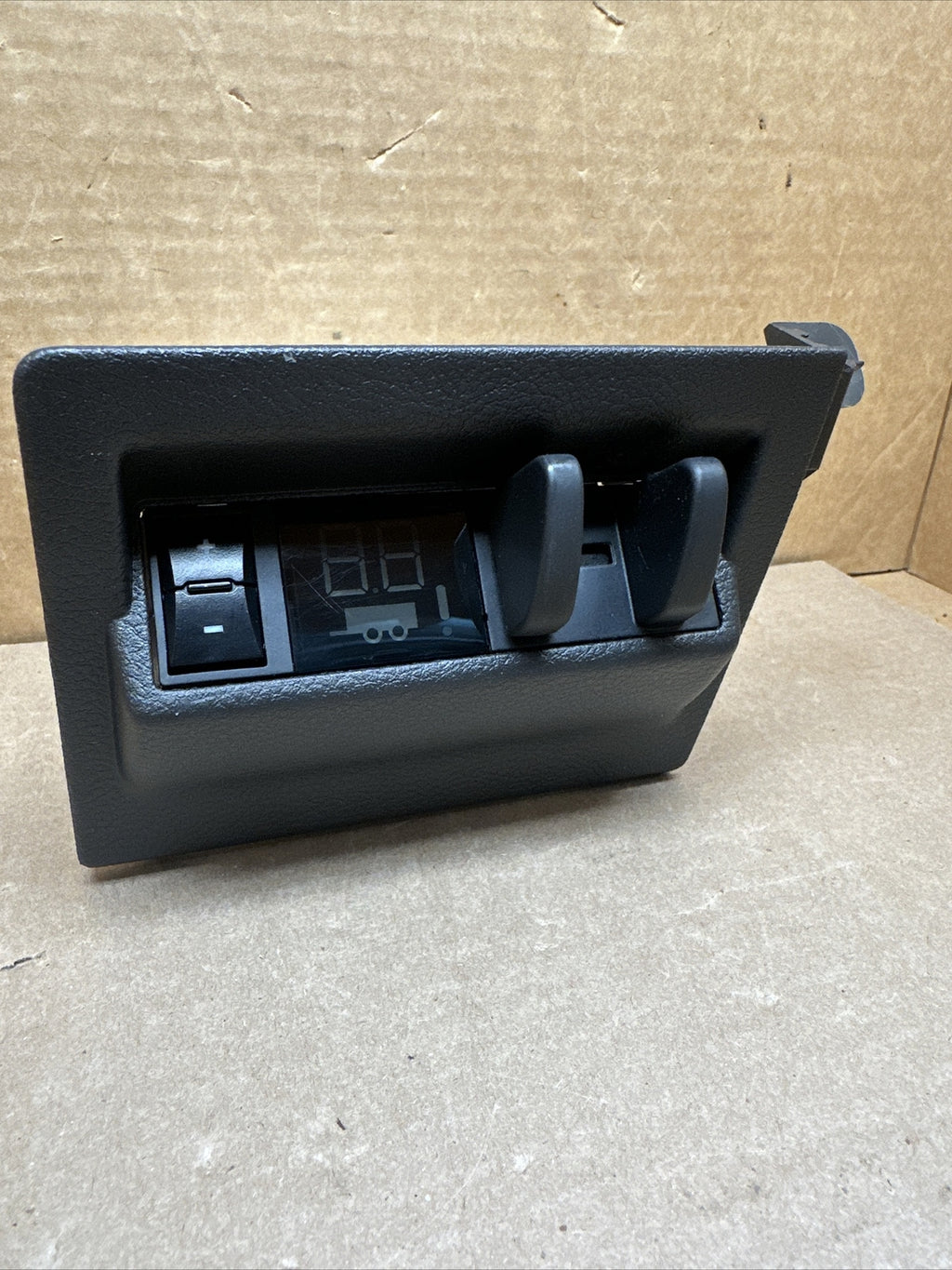 2010   2012 Dodge Ram Trailer Brake Towing Control Switch P56029431AM1