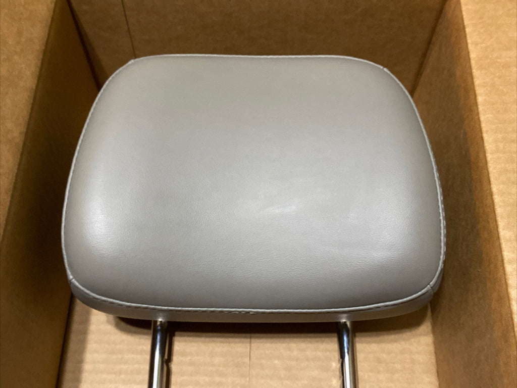 2011 2013 Dodge Durango Active Impact Front Seat Head Rest Headrest Gray D32