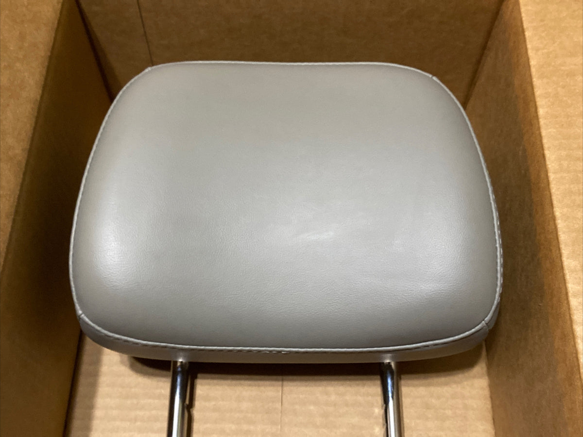 2011 2013 Dodge Durango Active Impact Front Seat Head Rest Headrest Gray D32
