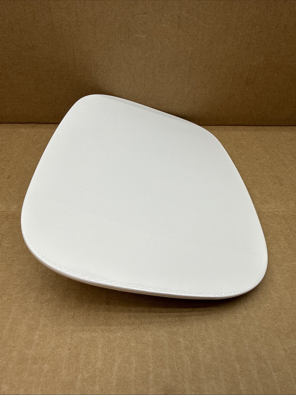 2021 2025 Kia Sorento Fuel Gas Tank Filler Door Lid Cover OEM White GWP4