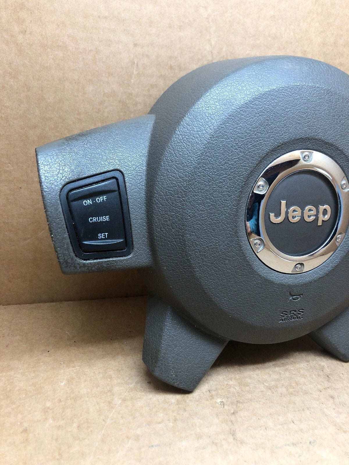 2006 2007 2008 Jeep Commander Steering Wheel Air Bag Airbag OEM Grey Driver1