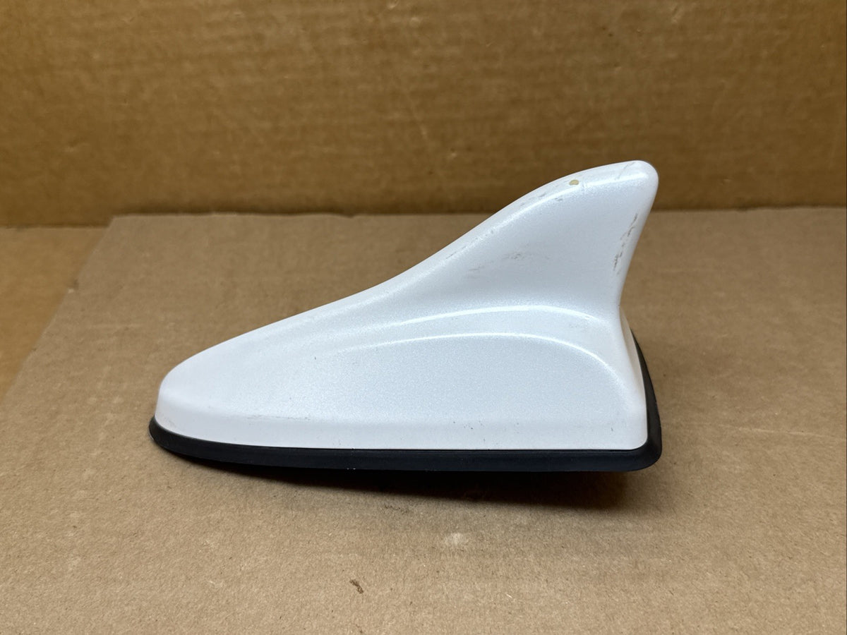 2015 2017 Hyundai Sonata Shark Fin Antenna Pearl White 96210 C2101WW87