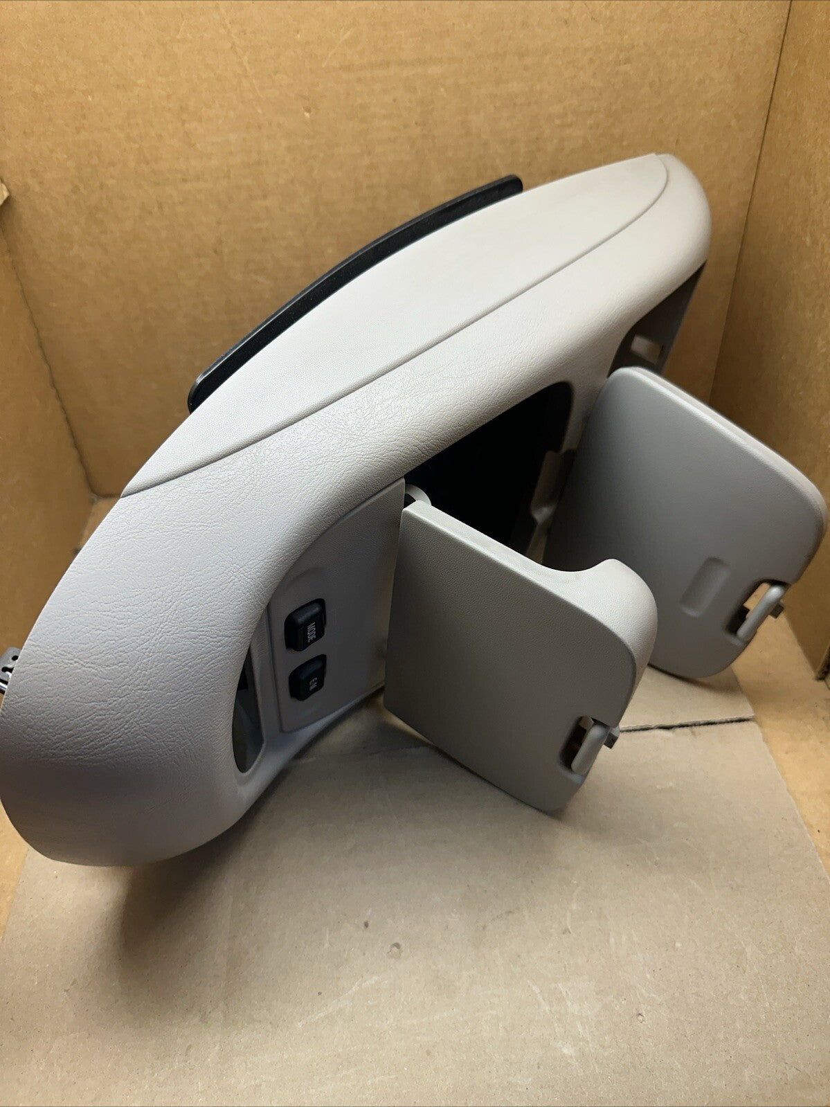 2002 2004 Ford F250 F350 Overhead Console Digital Display Mount Gray Used OEM6