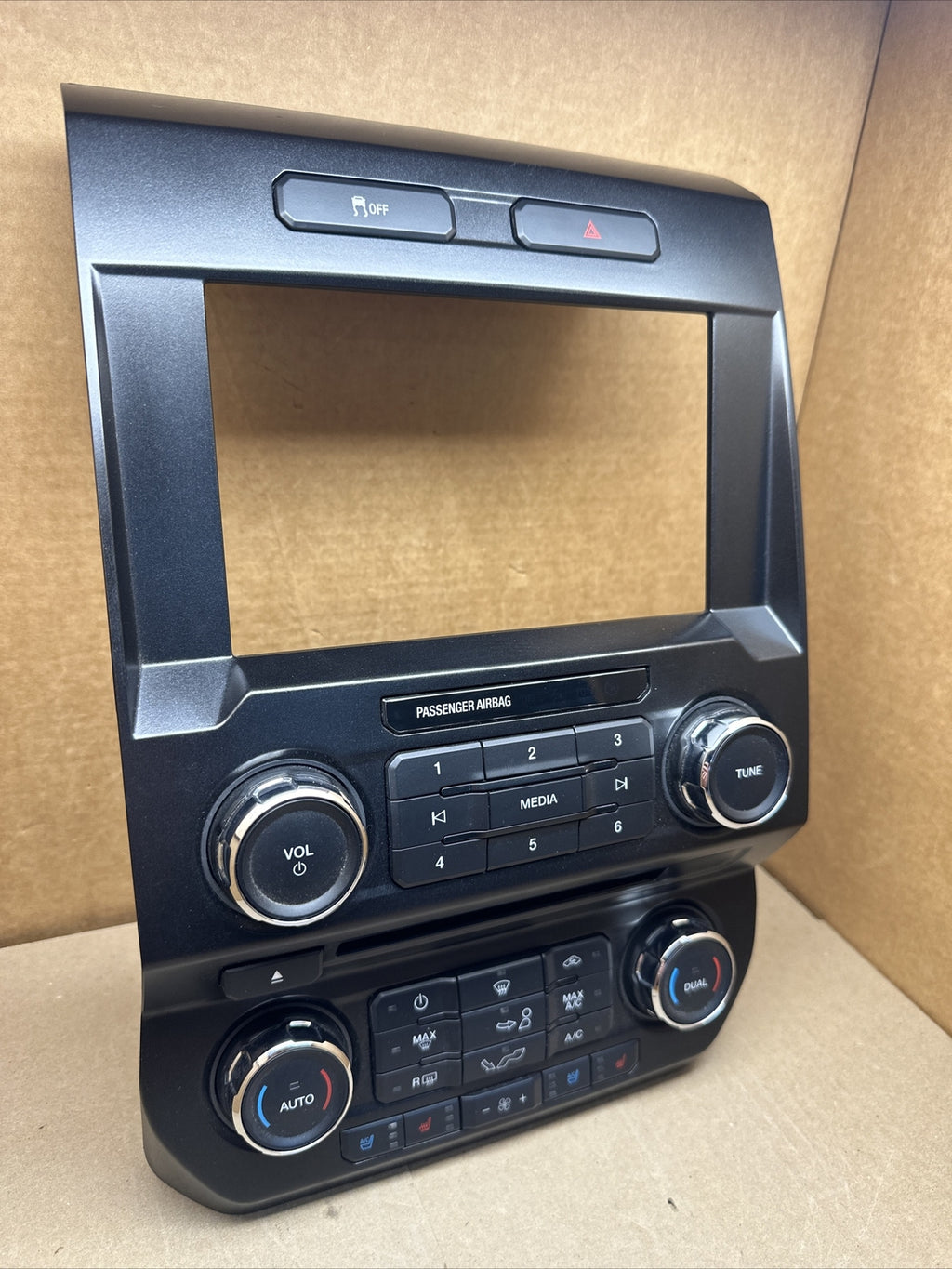 2015 2017 Ford F 150 F150 Temperature Radio Control Panel Bezel FL3T 18E245 ABJ1