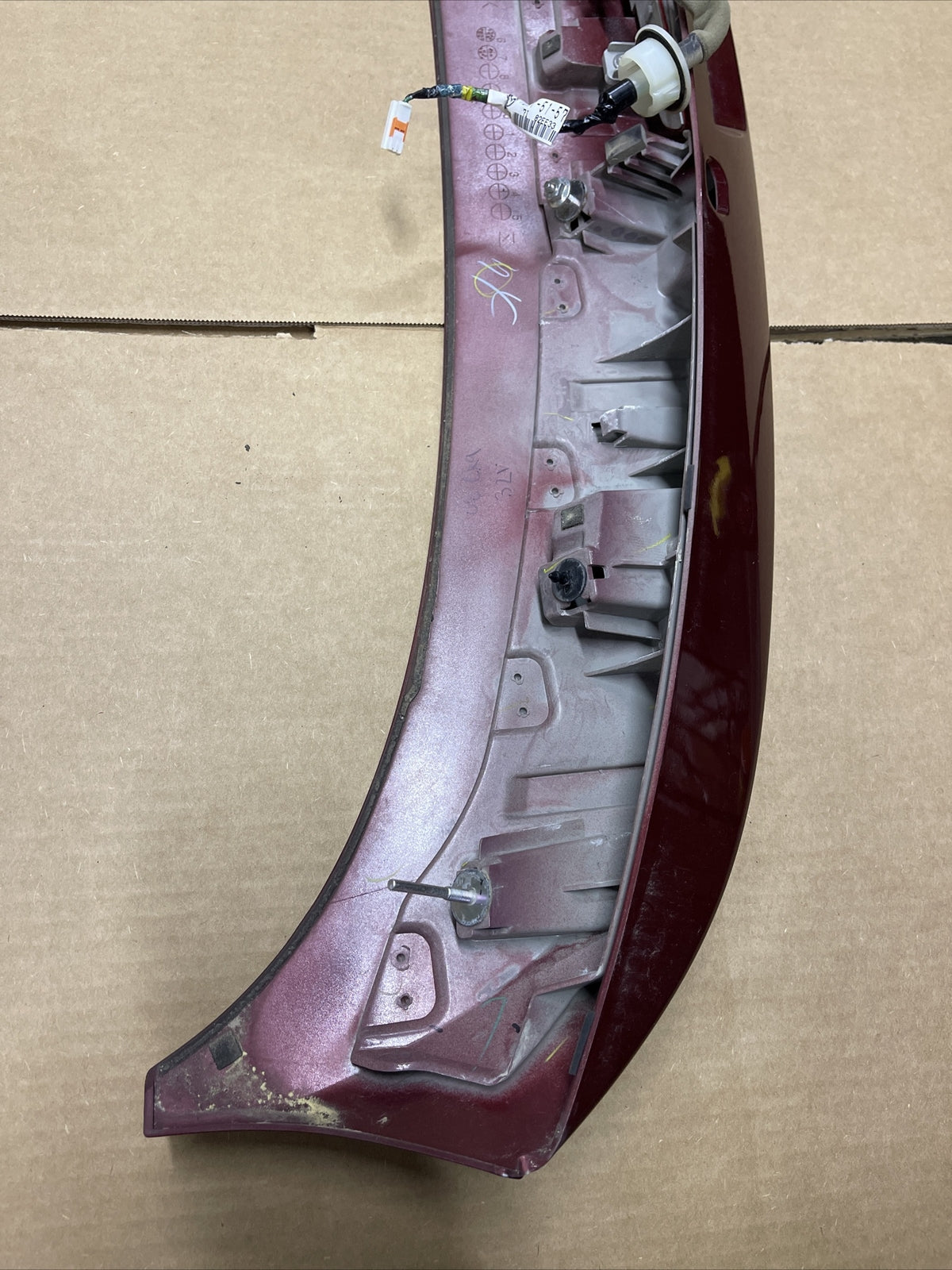 2007 2015 MAZDA CX 9 CX9 REAR LIFT GATE SPOILER 3RD THIRD BRAKE RED PAINT C2V6