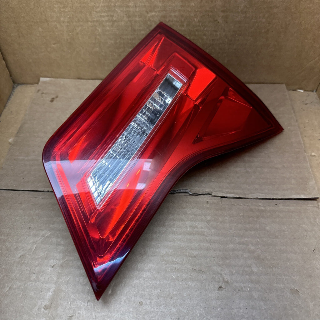 2007 2011 Acura MDX Passenger Right Inner Side Decklid Tail Light Assembly OEM7