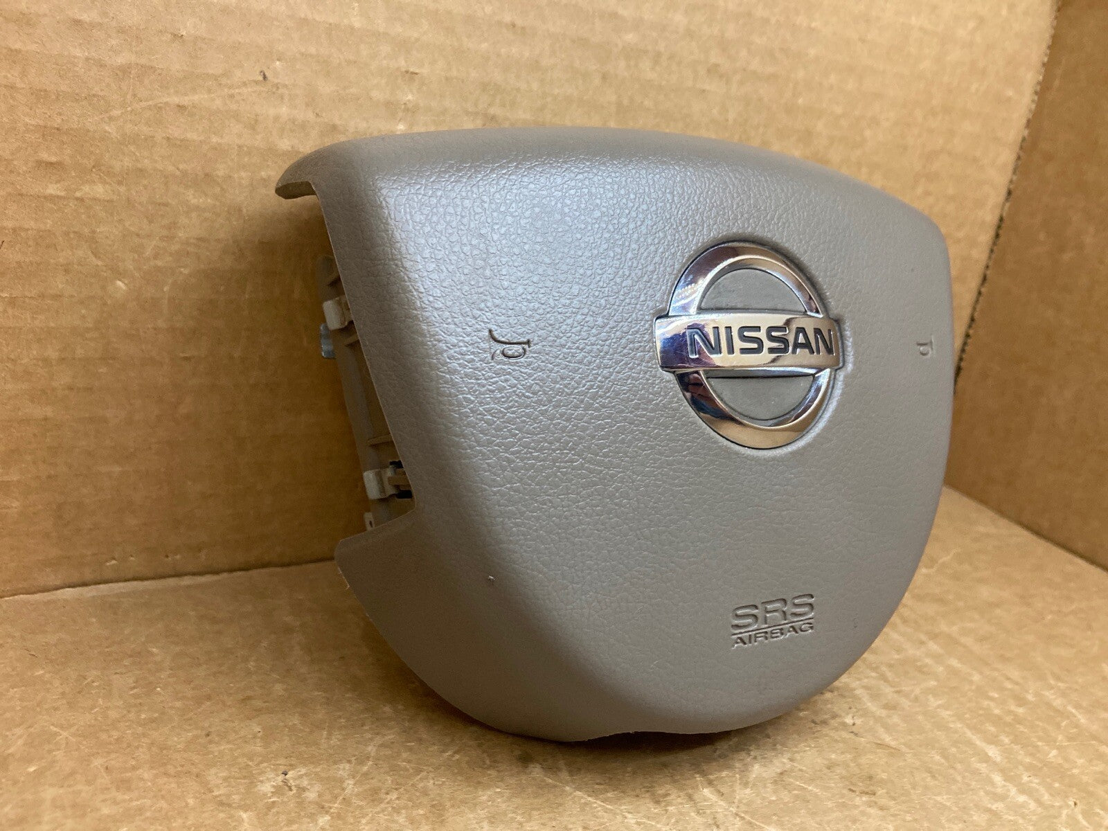 04 09 Nissan Quest Front Left Driver Side Steering Wheel Air Bag Airbag Brown2