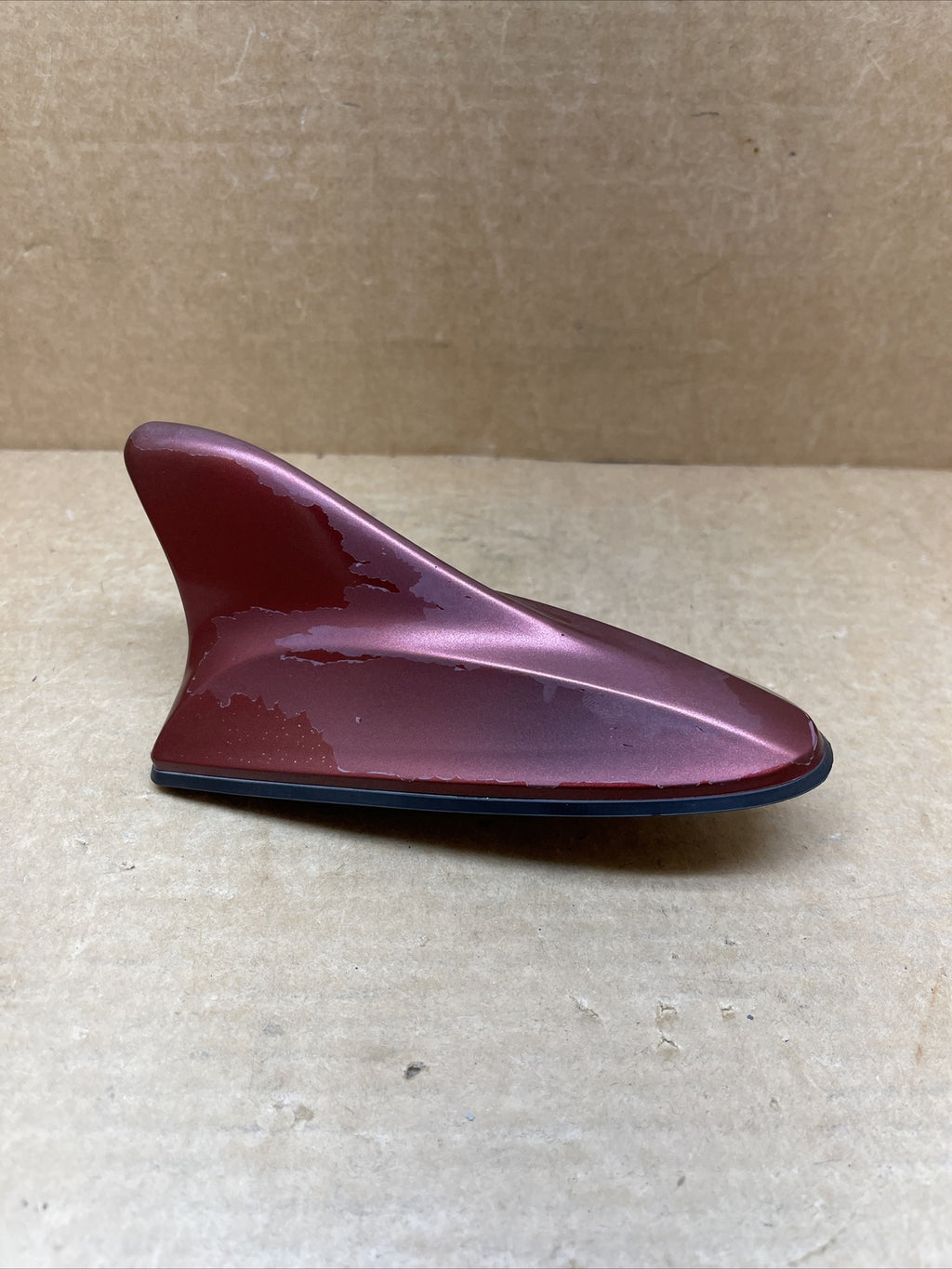 2011 Hyundai Sonata Roof Mounted Radio Shark Fin Antenna Venetian Red Metallic 0