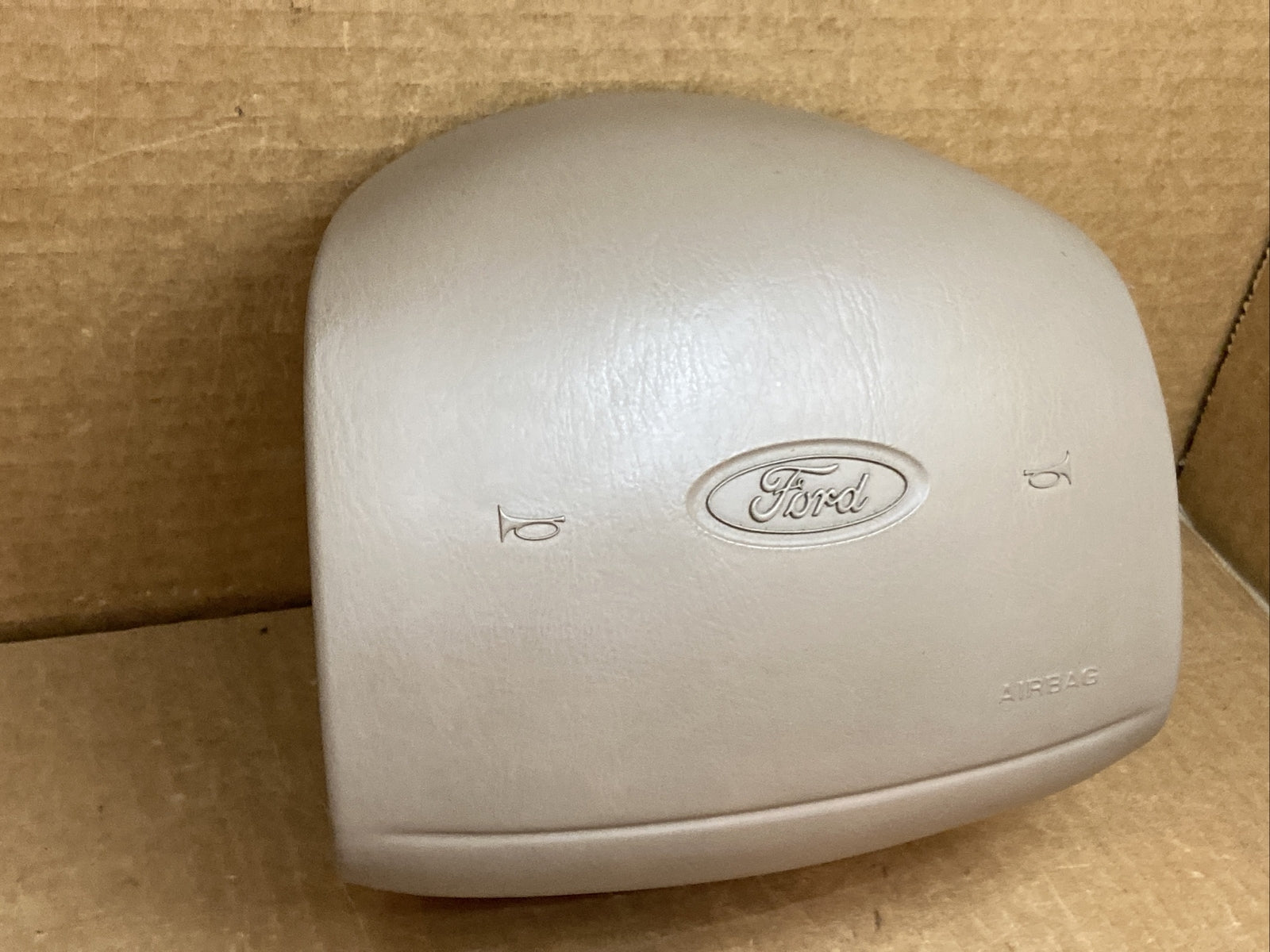 1999 2004 Ford F150 F250 Expedition LH Driver Steering Wheel Airbag Air Bag OEM 2