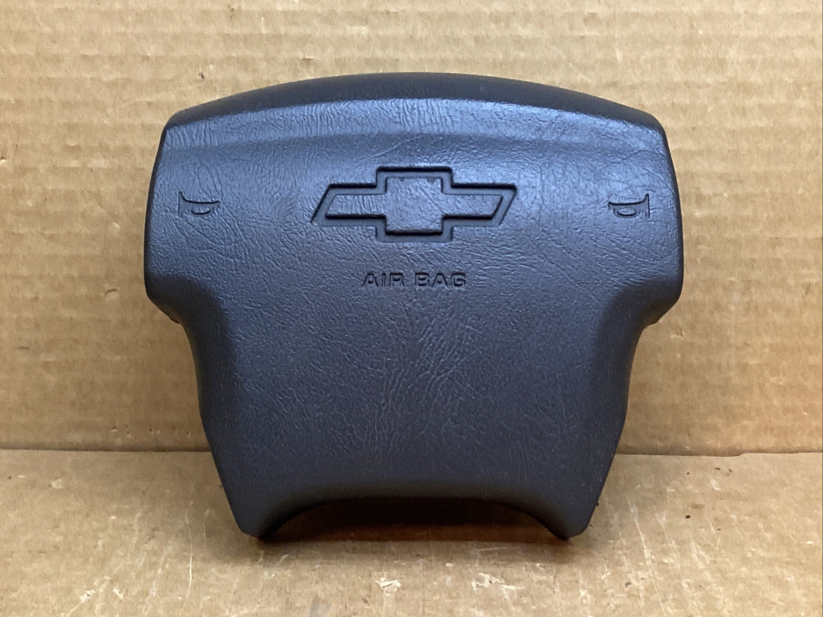 03 06 Silverado Tahoe Left Driver Side Steering Wheel Air Bag Airbag Two Plug1
