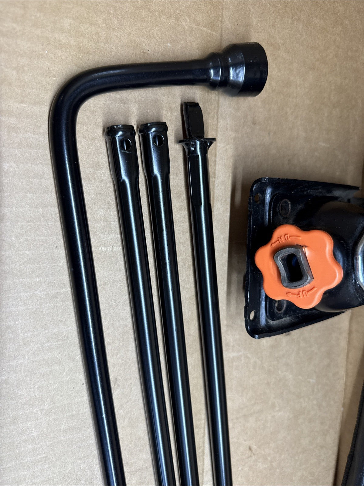 2015 2023 CHEVY COLORADO GMC CANYON EMERGENCY JACK AND TOOLS KIT OEM 229694204