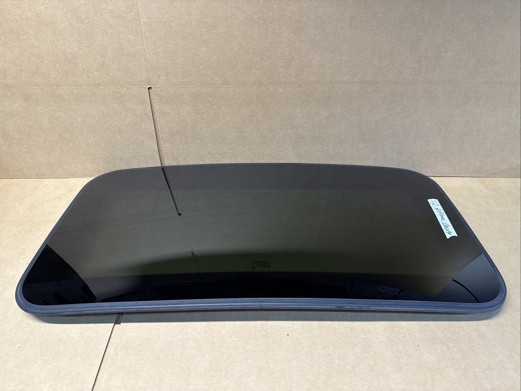2008 2012 Nissan Altima 4 Door Sedan Sun Roof Sunroof Window Glass OEM1