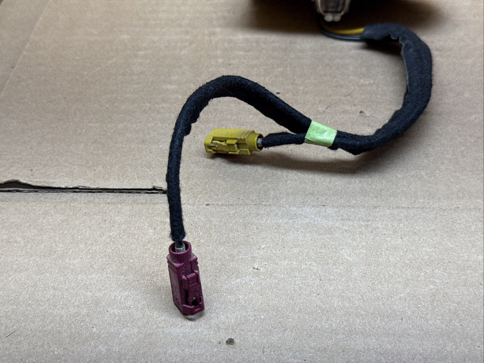 2017 2024 RAM 1500 CHALLENGER RADIO ANTENNA MOPAR OEM 68281280AA2