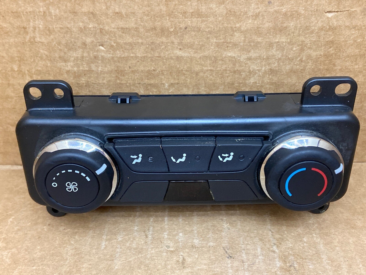 11 14 Ford Explorer Rear Climate Control Panel Temperature Unit BB5T 19980 BC1